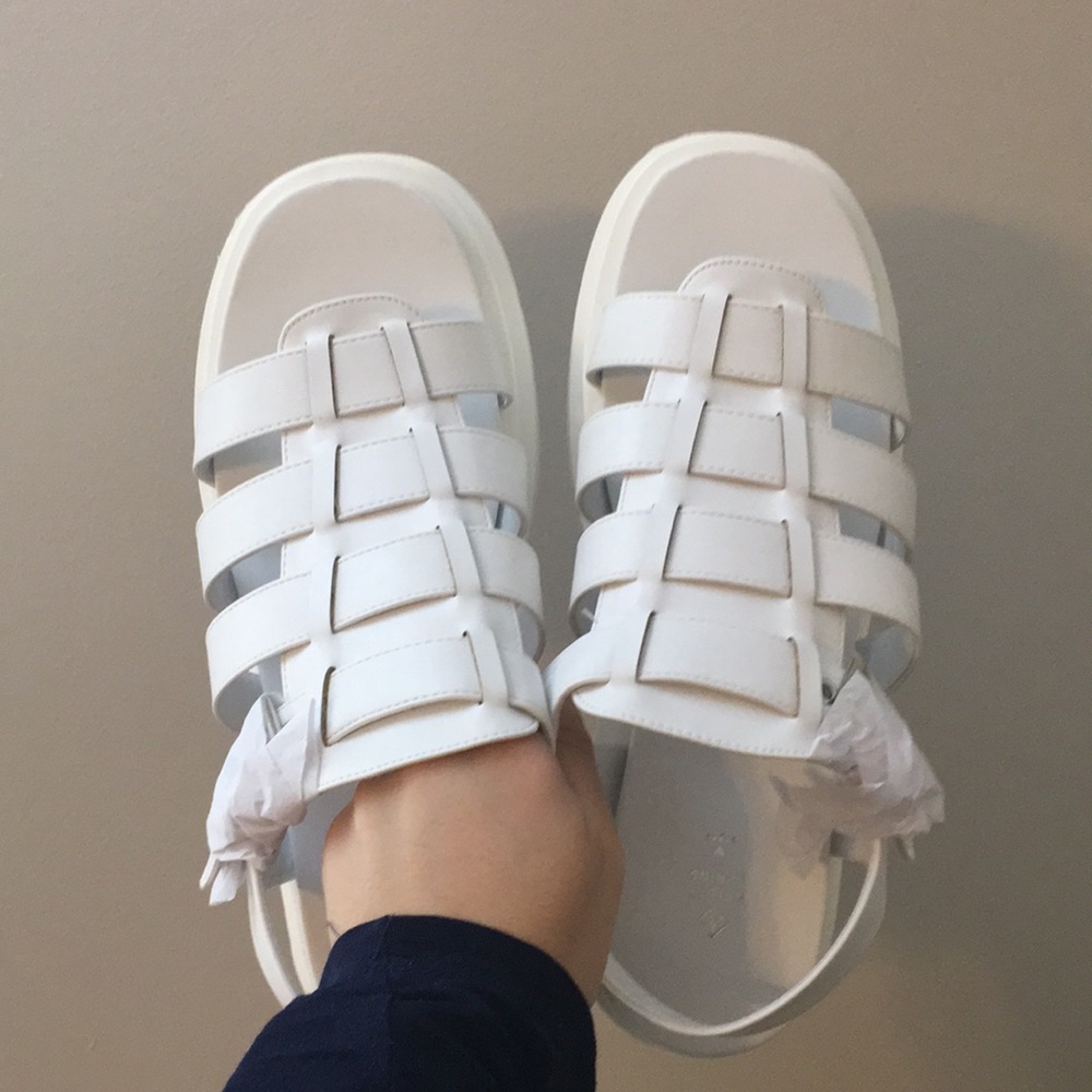 White Call It Spring Chunky Sandals - Picture 14 of 16